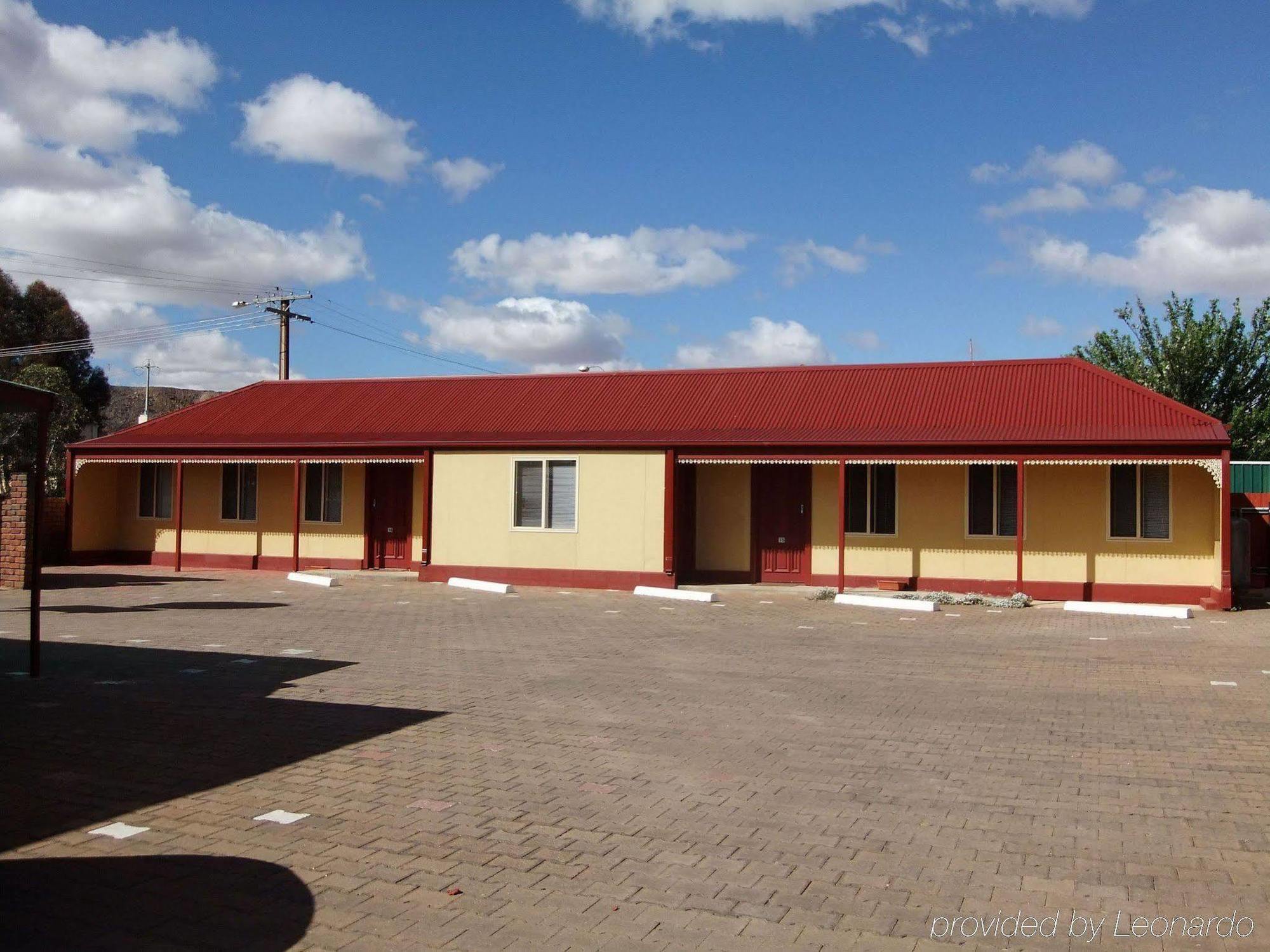 Daydream Motel And Apartments Broken Hill Exterior photo