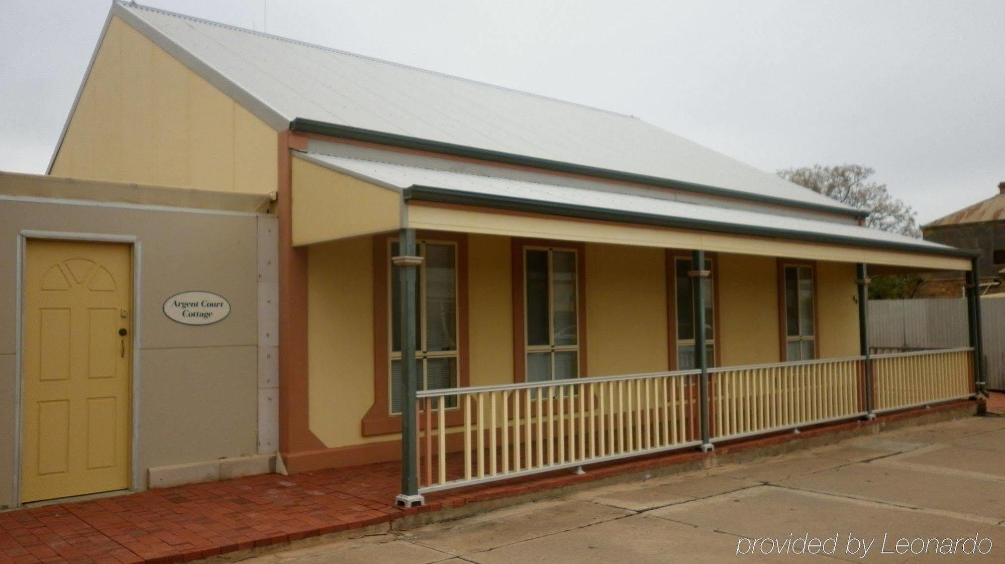 Daydream Motel And Apartments Broken Hill Exterior photo